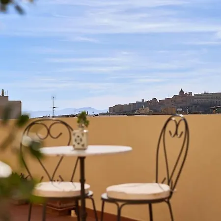 Cagliari, Oliveoyl Apt&terrace Cagliari