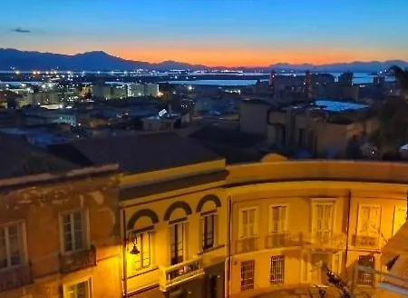 Cagliari, Oliveoyl Apt&terrace Cagliari